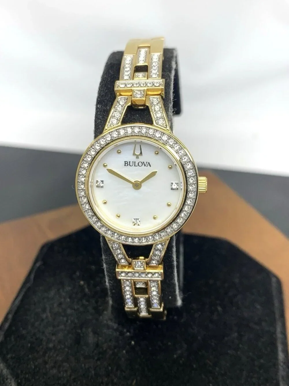 Bulova Women's Watch 98L325 Mother of Pearl Dial Gemmed Gold Steel 25mm